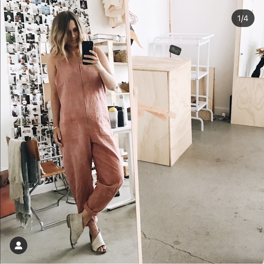 AMAE Minimal Zip Romper